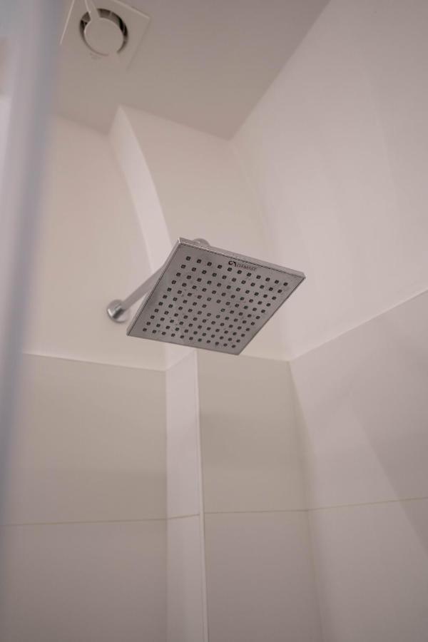 Imma Apulia Apartments Бари Экстерьер фото