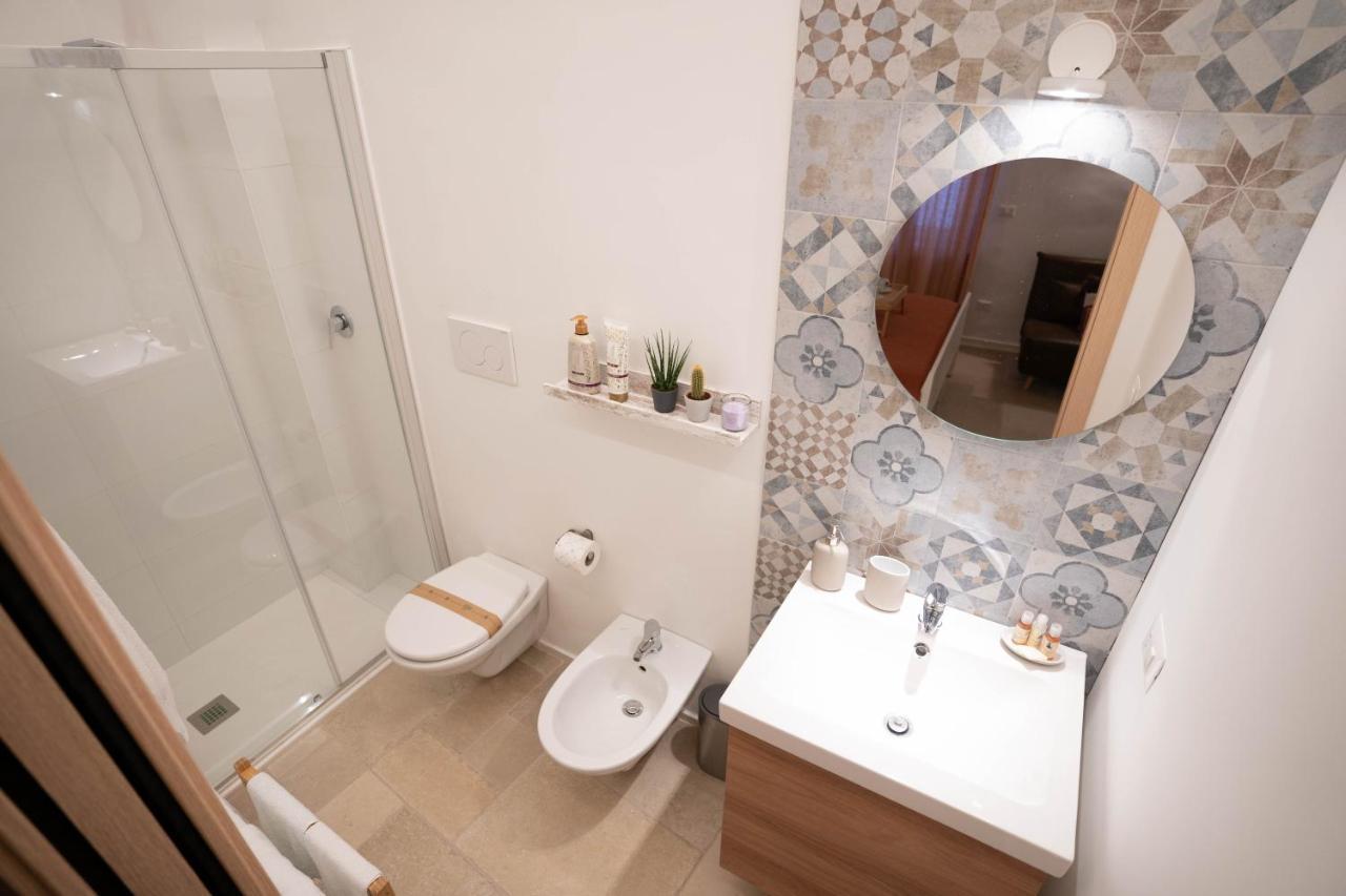 Imma Apulia Apartments Бари Экстерьер фото